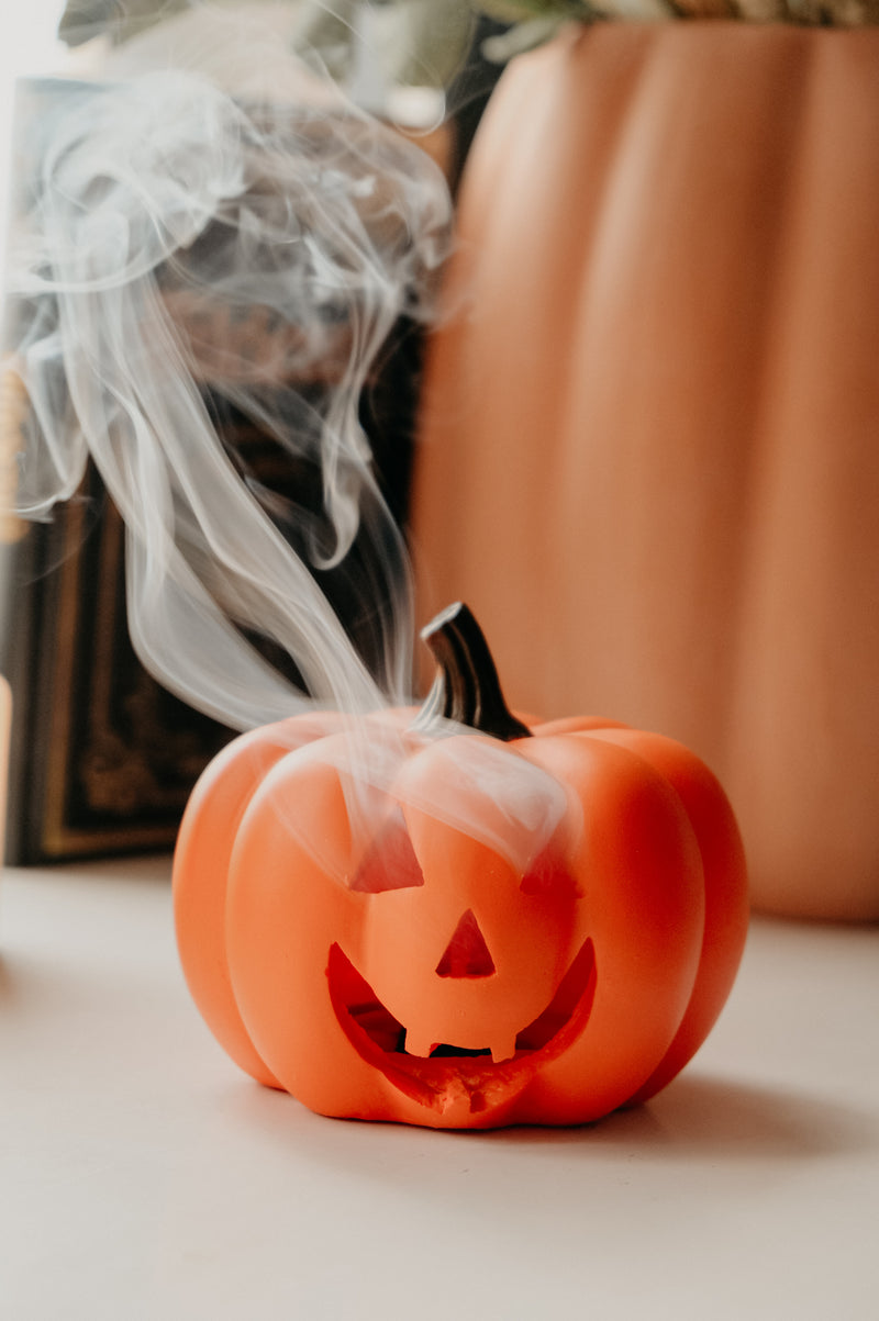 Nina Orange Pumpkin Jack-o-Lantern Halloween Incense Cone Holder