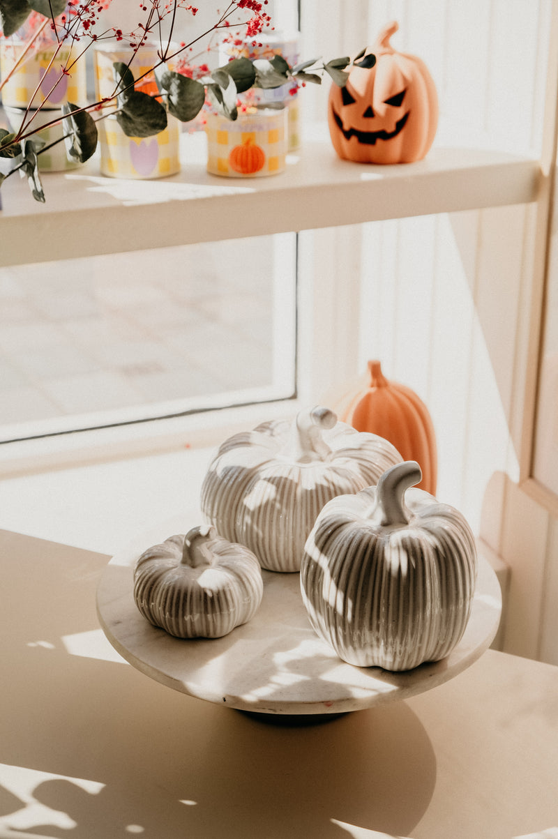 Jayne Rustic Ribbed Pumpkin Halloween Autumn - 3 sizes