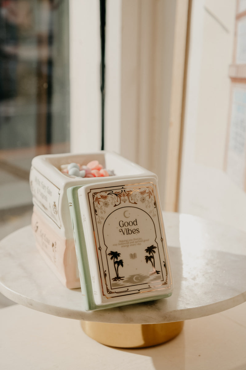 Penny Pastel Stack of Books Melt Burner