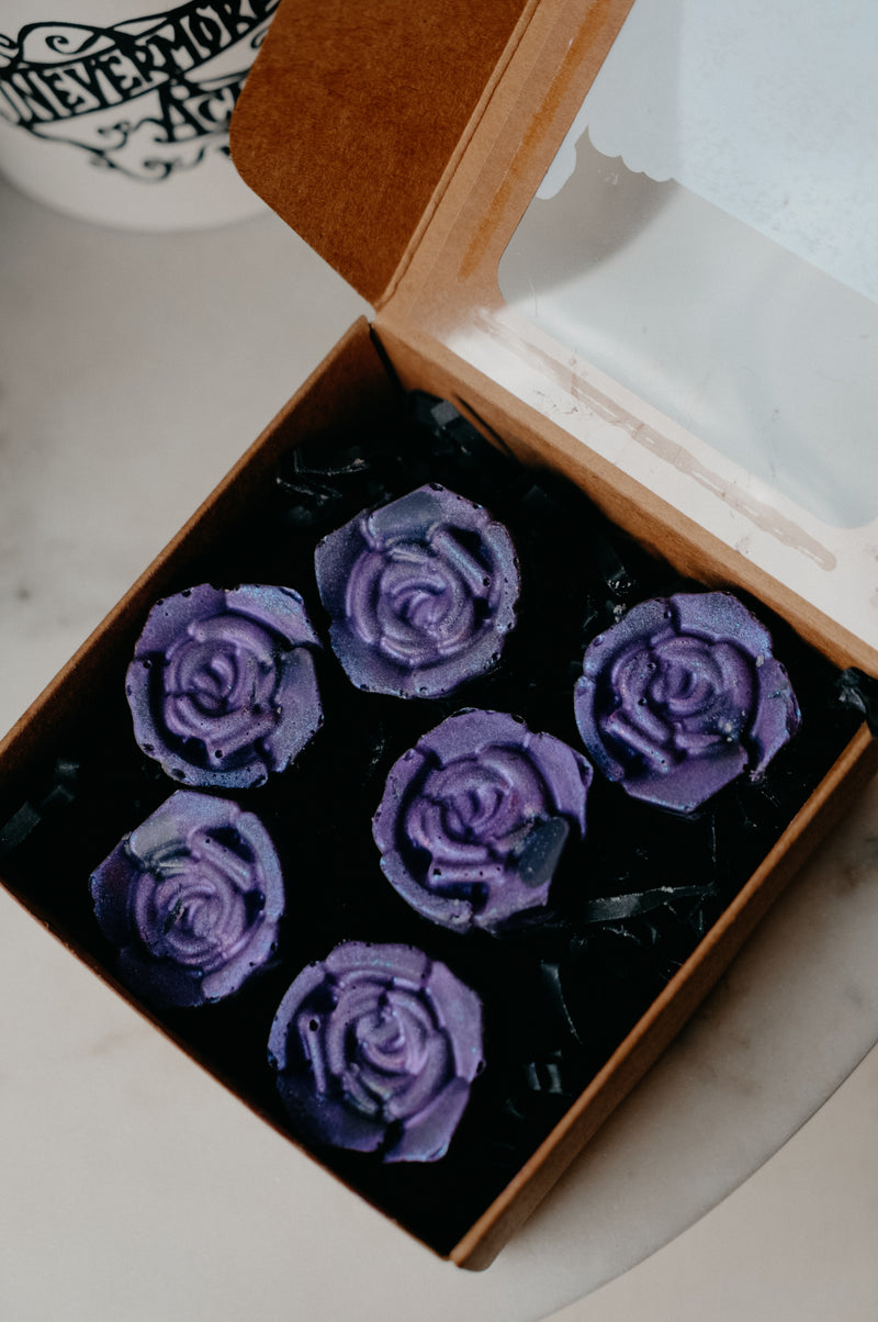 Nero Wednesday Black Dahlia and Santal Shimmer Wax Melts