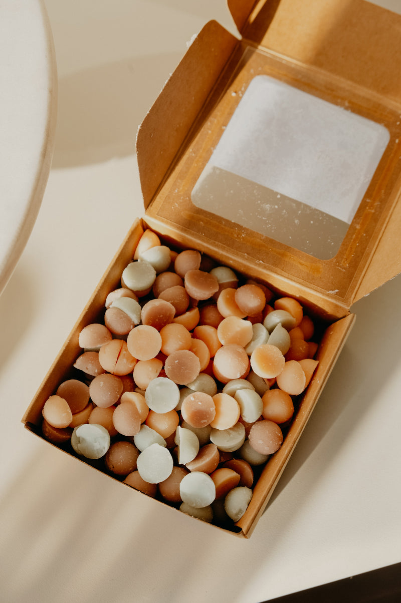 Sunrise in New York Leather and Bergamot Shimmer Wax Melts