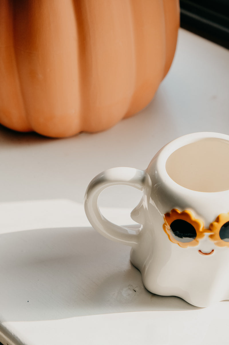 Hippie Halloween 60s Ghost Sunglasses Mug