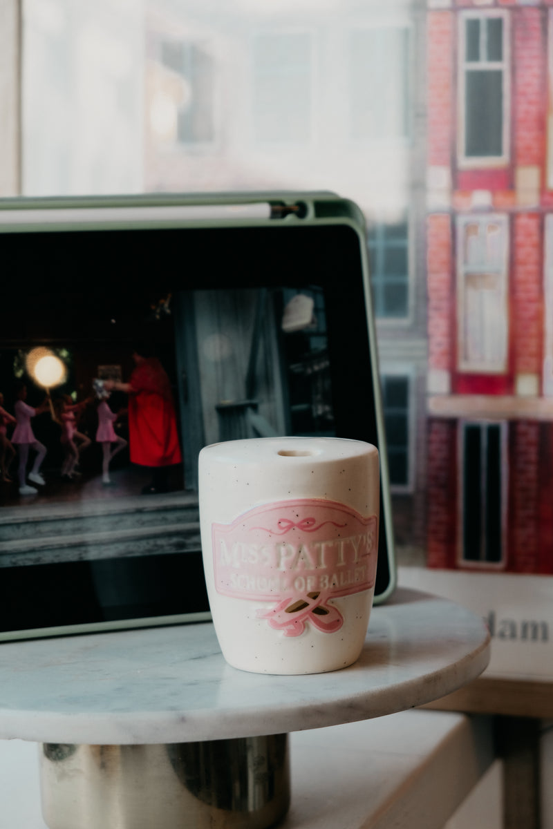 Gilmore Stars Hollow To-Go Mugs - 2 options available