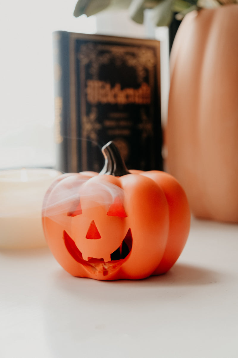 Nina Orange Pumpkin Jack-o-Lantern Halloween Incense Cone Holder