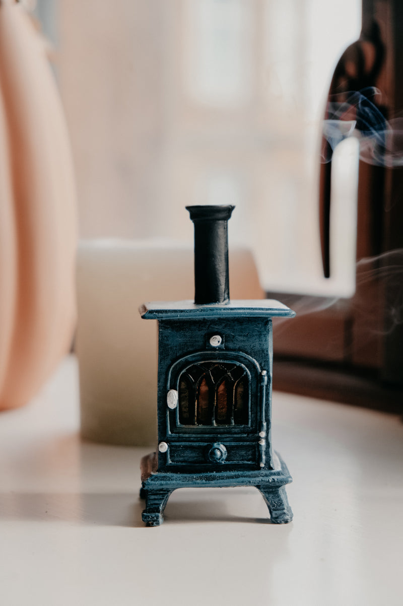 Rustic Stove Autumn Incense Burner