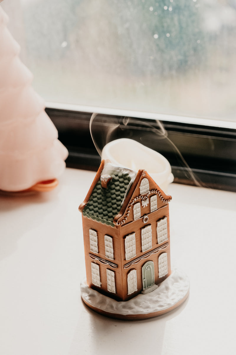 Gingerbread Townhouse Incense Cone Burner