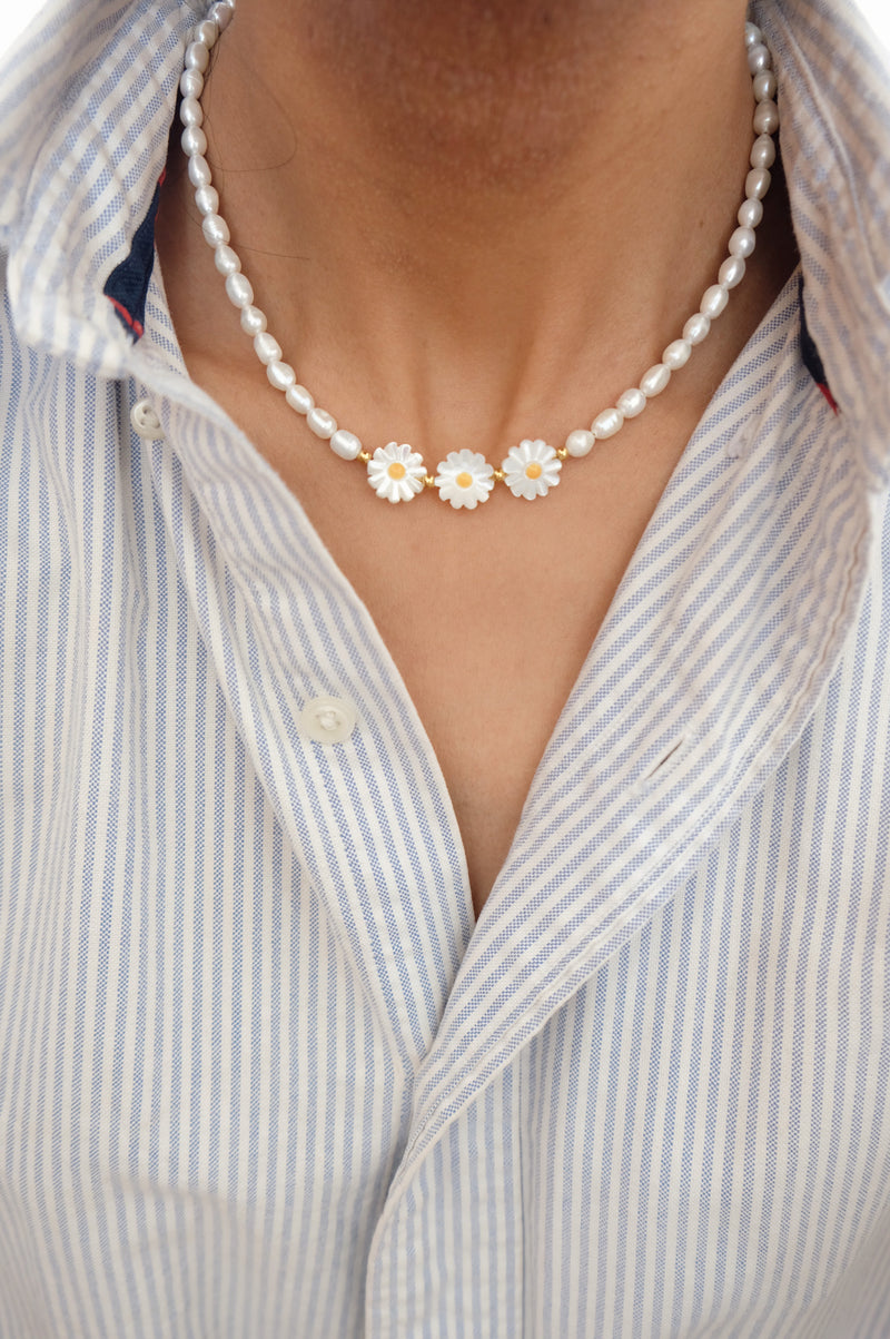 Kyle Sun Flower Pearl Beaded Necklace and Bracelet Set