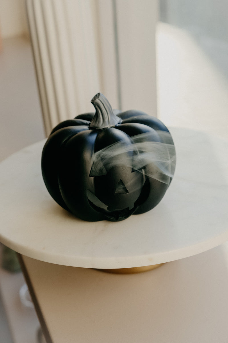 Nina Black Pumpkin Jack-o-Lantern Halloween Incense Cone Holder